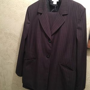 Pant suit. Gray pinstripe. Size 16 *HOLD**