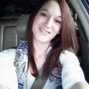 Meet your Posher, Kendra