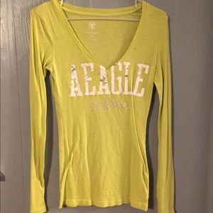 American Eagle long sleeve V-neck