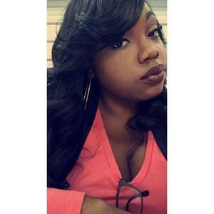 Meet your Posher, Briana