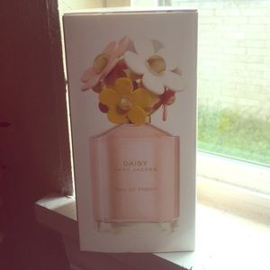 DAISY Marc Jacobs Perfume