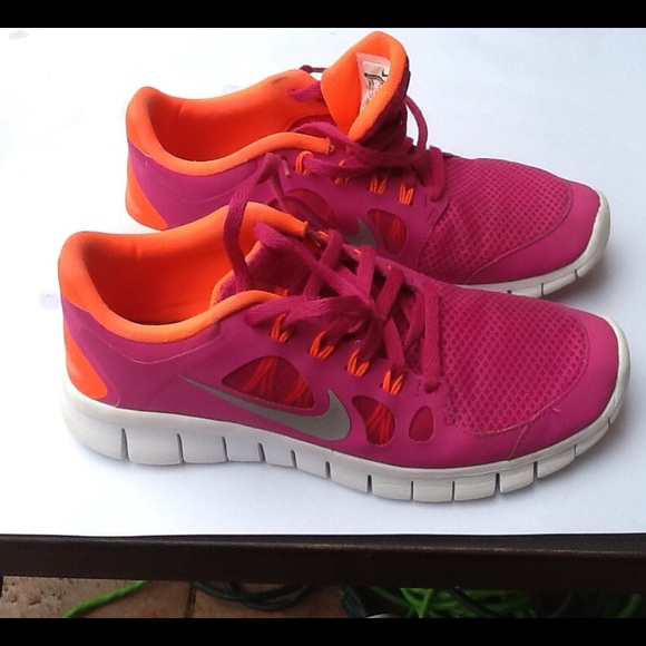 Nike tennis Shoes