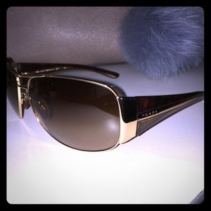 Gold Aviator Sunglasses