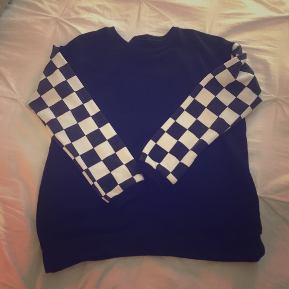 Forever 21 Sweatshirt