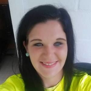 Meet your Posher, Dena