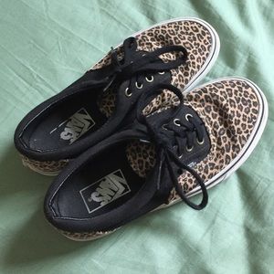 Leopard print Vans
