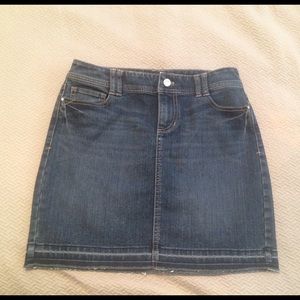 WHBM denim skirt EXTRA 10%OFF ENDS TONIGHT!