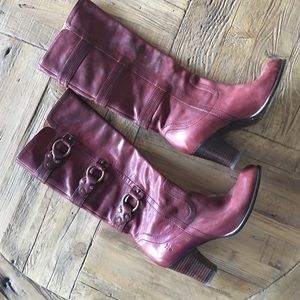 Born boots