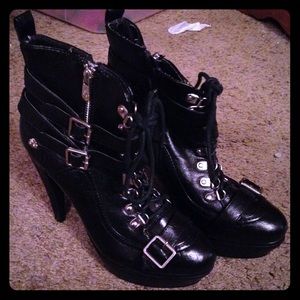 Black boots LAST CHANCE