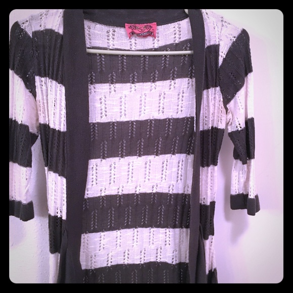 Cardigan - Picture 1 of 4