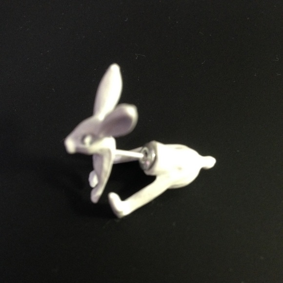 3D Bunny Double Sided Earrings - Picture 2 of 4