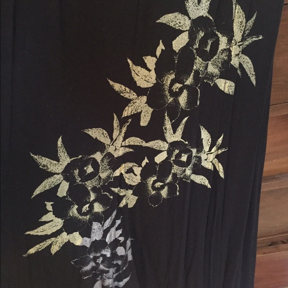 Karen Kane maxi skirt
