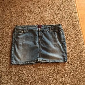 Jean mini skirt