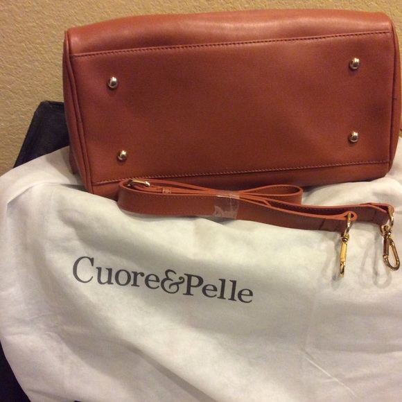 Purse - Picture 2 of 4