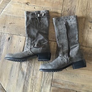 Juicy Brand Flat suede boots