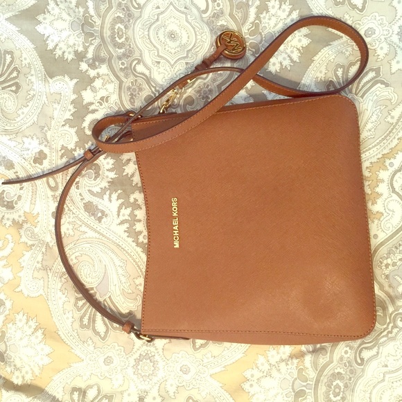 Michael Kors Large Saffiano Messenger Bag