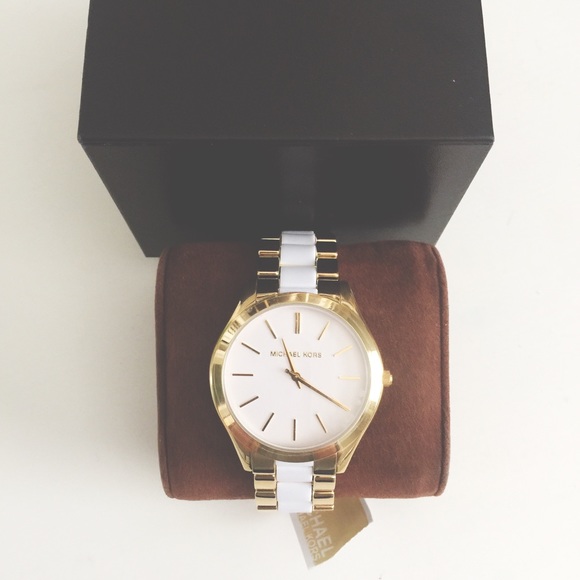 Michael Kors Accessories - NEW Michael Kors Watch