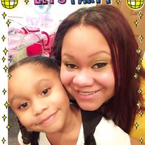 Meet your Posher, Jamila