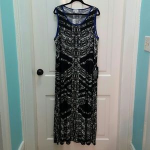 Avenue NWT Black and White Maxi Dress 22/24