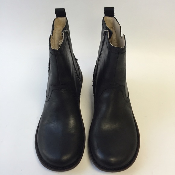 ugg neevah leather ugg neevah leather