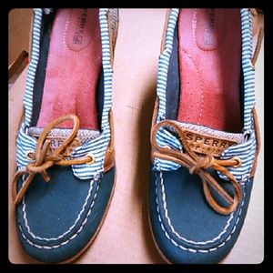 Sperry Wedges