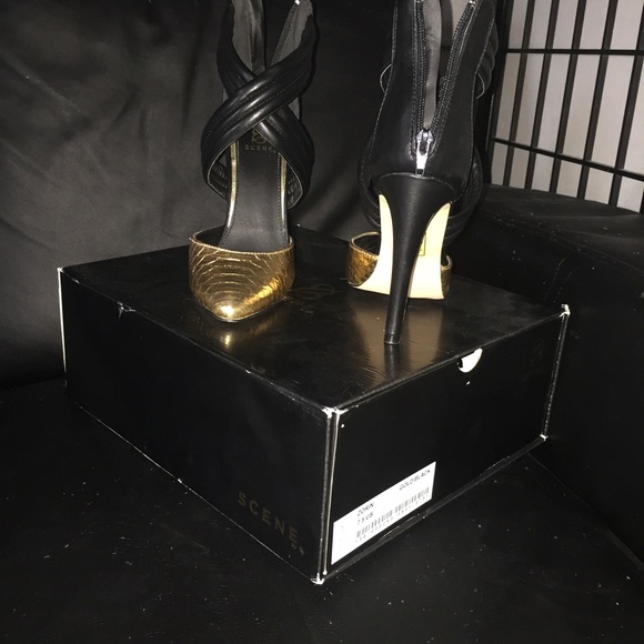 Heels - Picture 2 of 3