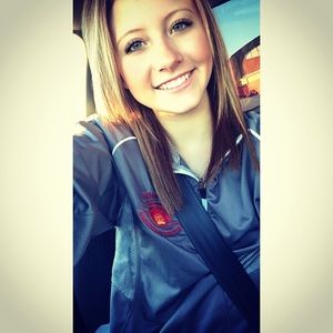 Meet your Posher, Skylar