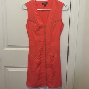 Beautiful BEBE coral zip dress