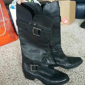 Kelly and Katie boots size 10