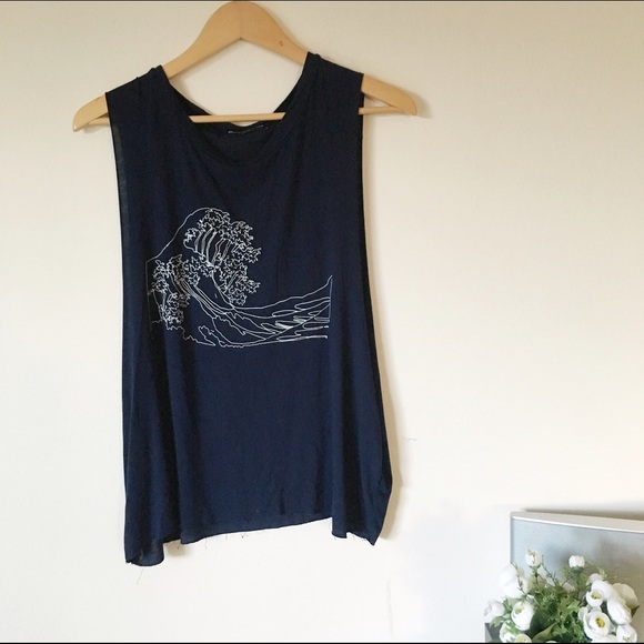 Brandy Melville Great Wave Tank