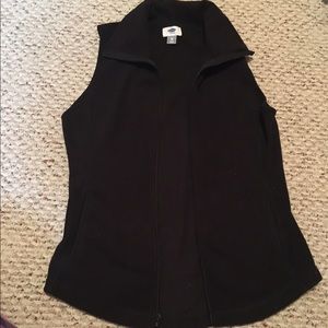 Black Fleece Vest