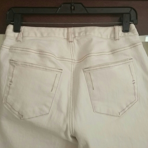 Off white Jean - Picture 6 of 7