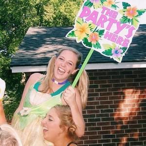 Meet your Posher, Betsy