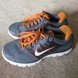NIKE Lunarglide 2 Gym Shoes SIZE 6