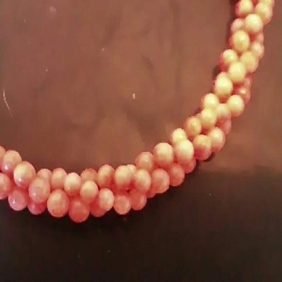 AUTHENTIC CORAL NECKLACE - Picture 3 of 4