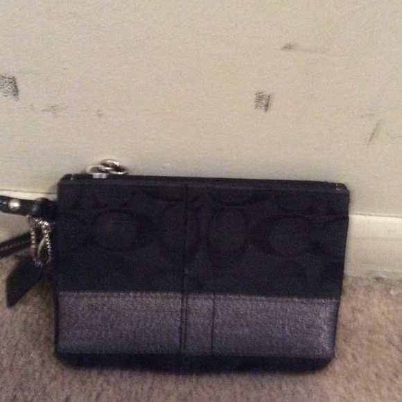 Coach black and silver wristlet bag - Picture 2 of 4