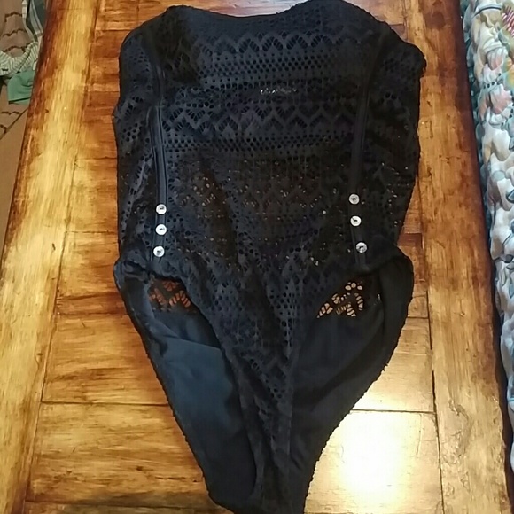 Black lace patterned bathing suit