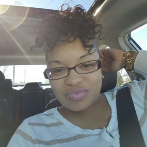 Meet your Posher, Kenyetta