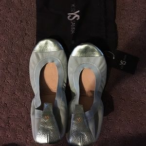 You samra foldable flats