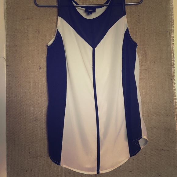 Sleek Black & White Tank