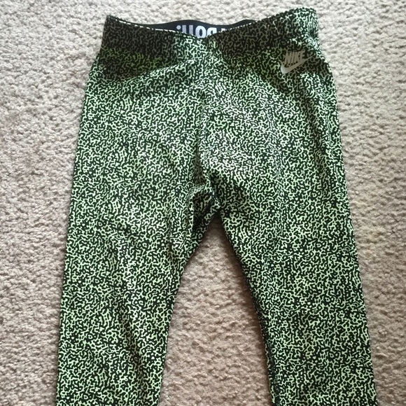 Nike leggings