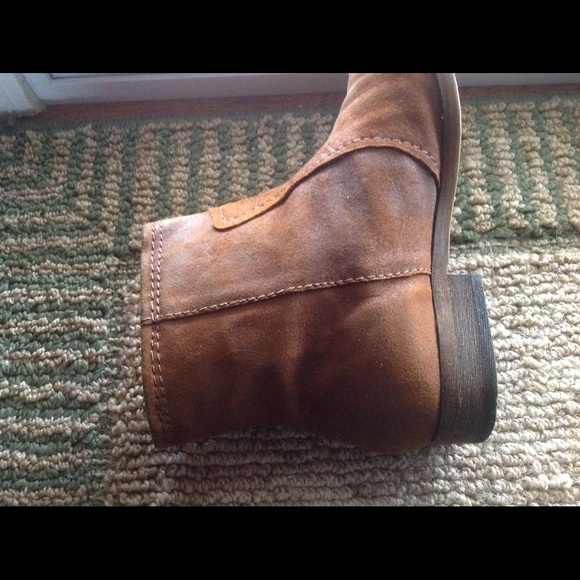 Franco Sarto leather ankle boots SOLD/UNAVAILABLE - Picture 3 of 4
