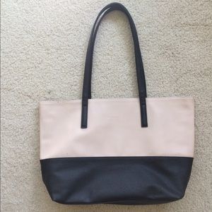 This is a tote bag made by Mary Kay cosmetics.