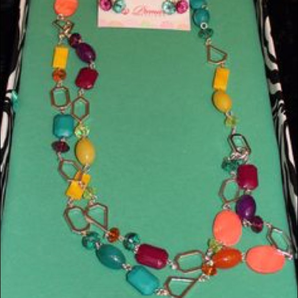 Premier multicolored necklace