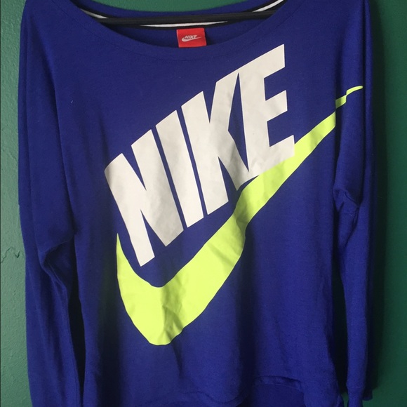 Nike long sleeve top