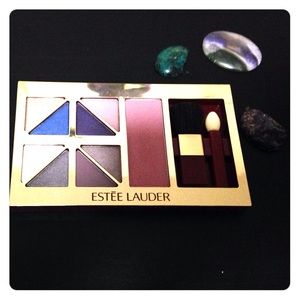 Estée Lauder Smokey Plums Deluxe Eye/Cheek Palette