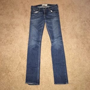 Straight leg HOLLISTER jeans.