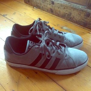 Grey Neo Male Adidas!