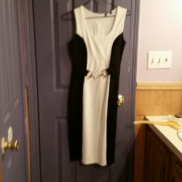 Black and white dress by Venus sz 2