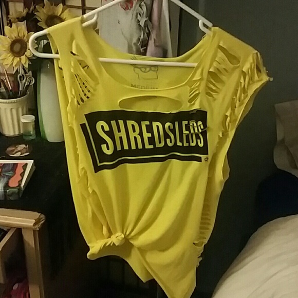 Women's yellow sliced up tee